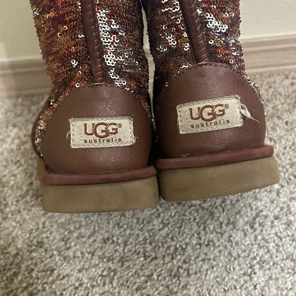 UGG Classic Short Australia Brown Silver Sparkle Sequin Boot Women's Size 8